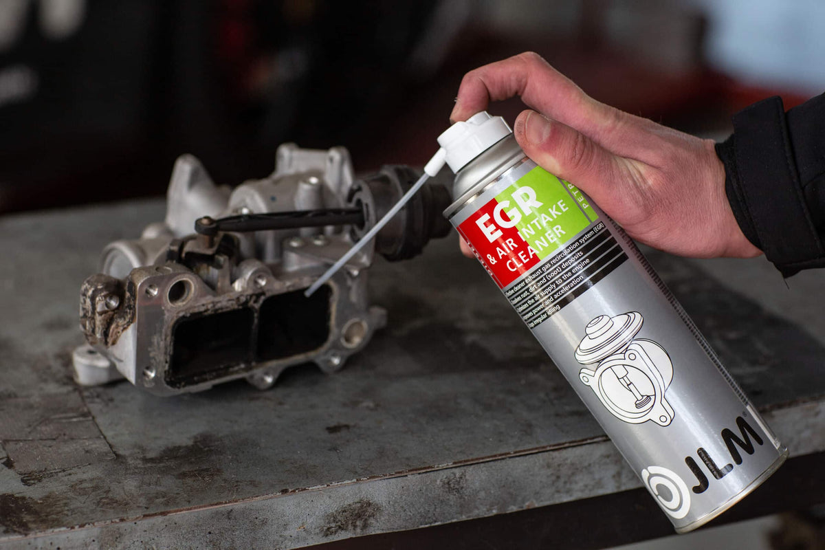 Reducing Excessive Carbon Build-Up: How Professional Motor Mechanics U ...